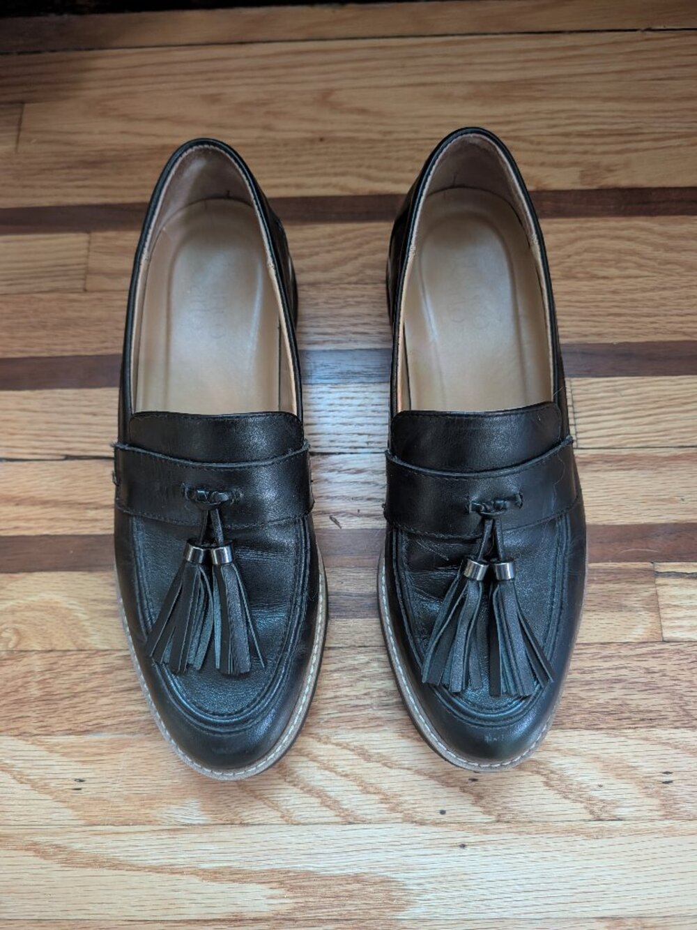 Franco Sarto Loafer in Women's Size 8.5